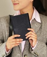 決断をする時、悩みを抱えている時、助けになってくれる色