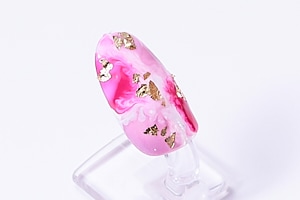 金箔を載せる